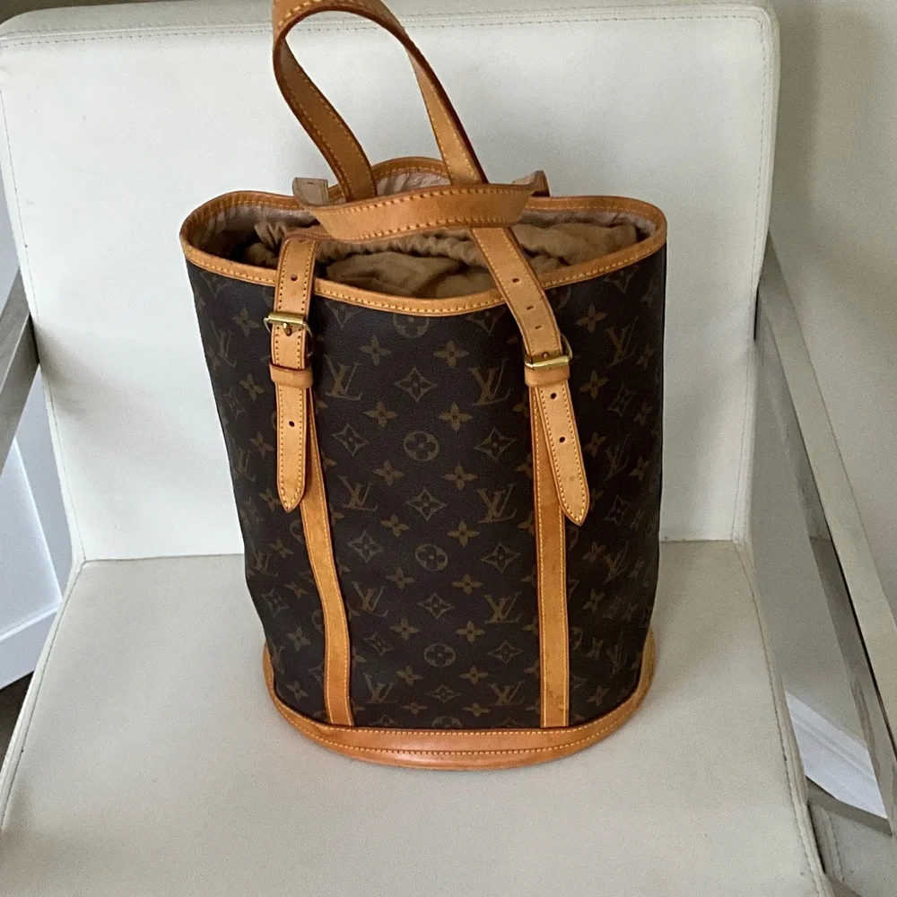 Louis Vuitton Monogram Bucket GM Tote Bag Brown - Picture 1 of 16